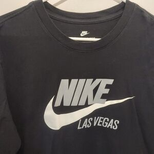 Nike Oakland Las Vegas Raiders T Shirt Black Mens Size Large Center Swoosh Black
